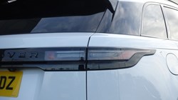 2025 (25) LAND ROVER RANGE ROVER VELAR 2.0 D200 MHEV Dynamic SE 5dr Auto 5078385