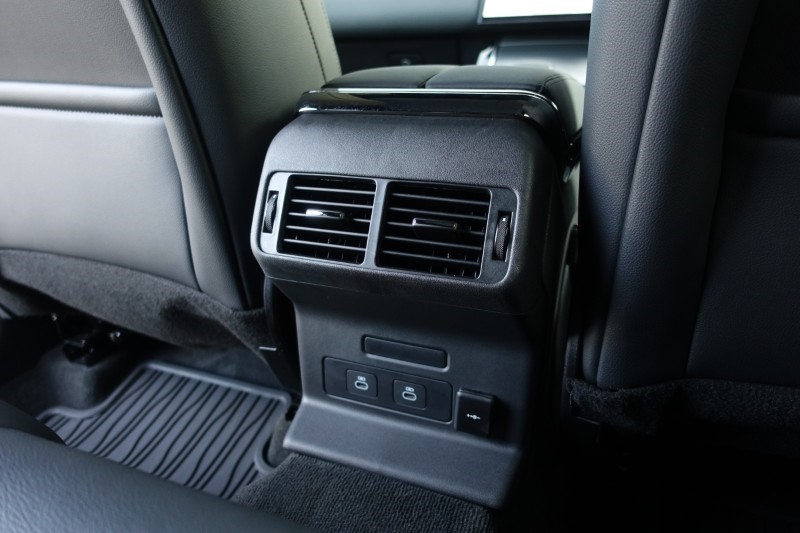 2025 (25) LAND ROVER RANGE ROVER VELAR 2.0 D200 MHEV Dynamic SE 5dr Auto 5078376