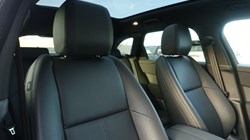2025 (25) LAND ROVER RANGE ROVER VELAR 2.0 D200 MHEV Dynamic SE 5dr Auto 5078403