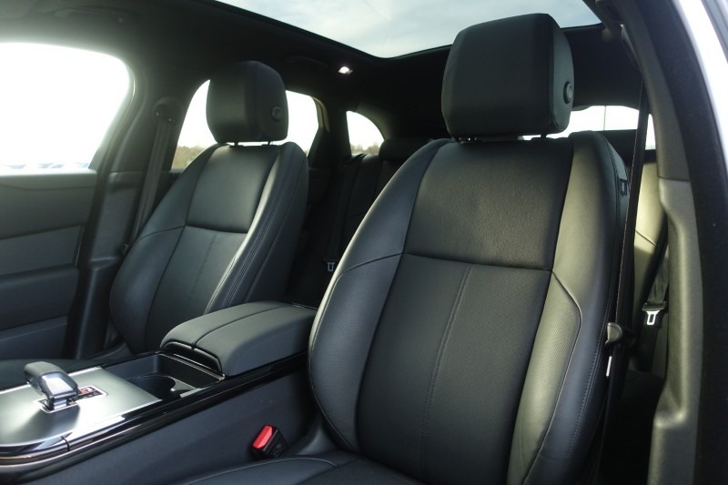 2025 (25) LAND ROVER RANGE ROVER VELAR 2.0 D200 MHEV Dynamic SE 5dr Auto 5078419