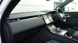 2025 (25) LAND ROVER RANGE ROVER VELAR 2.0 D200 MHEV Dynamic SE 5dr Auto 5078417