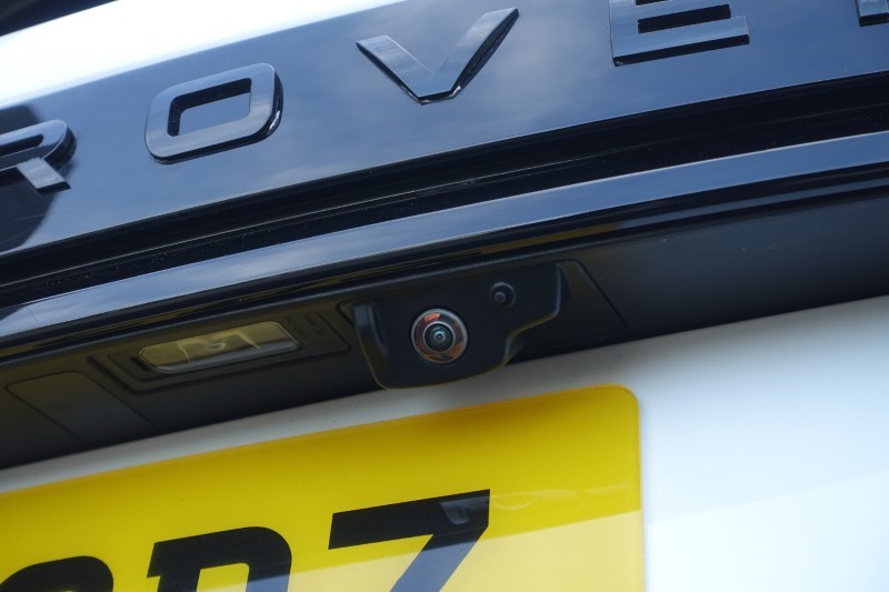 2025 (25) LAND ROVER RANGE ROVER VELAR 2.0 D200 MHEV Dynamic SE 5dr Auto 5078386