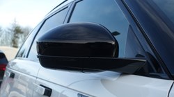 2025 (25) LAND ROVER RANGE ROVER VELAR 2.0 D200 MHEV Dynamic SE 5dr Auto 5078380