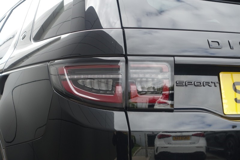 2026 (75) LAND ROVER DISCOVERY SPORT 2.0 D200 Dynamic SE 5dr Auto [5 Seat] 5804116