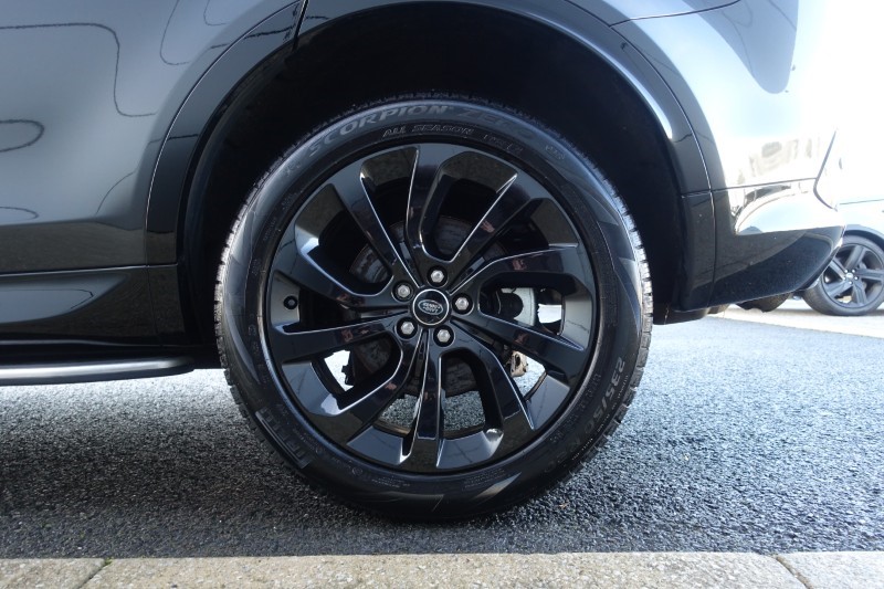 2025 (25) LAND ROVER DISCOVERY SPORT 2.0 D200 Dynamic HSE 5dr Auto [7 Seat] 4999174