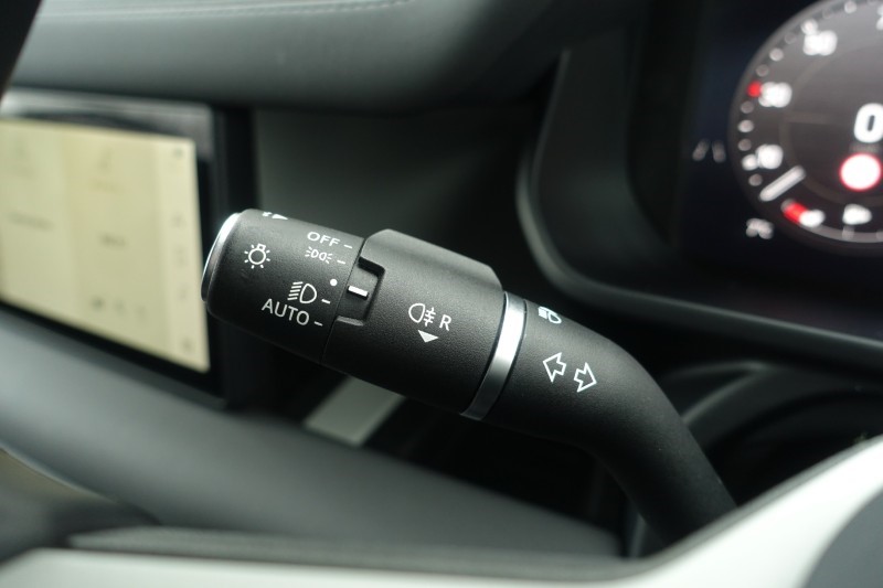 2024 (24) LAND ROVER COMMERCIAL DEFENDER 3.0 D250 Hard Top Auto [3 Seat] 5057726