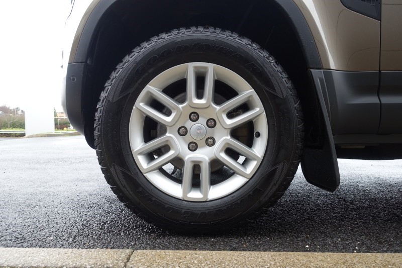 2024 (24) LAND ROVER COMMERCIAL DEFENDER 3.0 D250 Hard Top Auto [3 Seat] 5057717