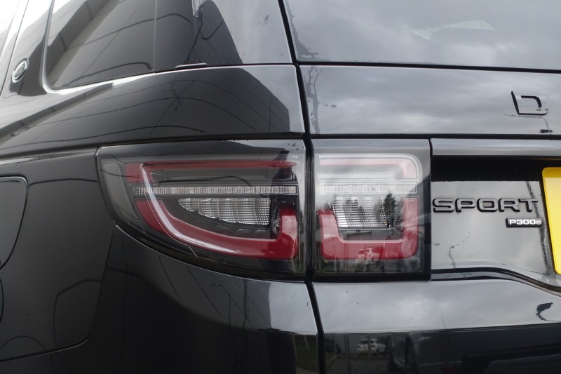 2023 (23) LAND ROVER DISCOVERY SPORT 1.5 P300e Urban Edition 5dr Auto [5 Seat] 5006167