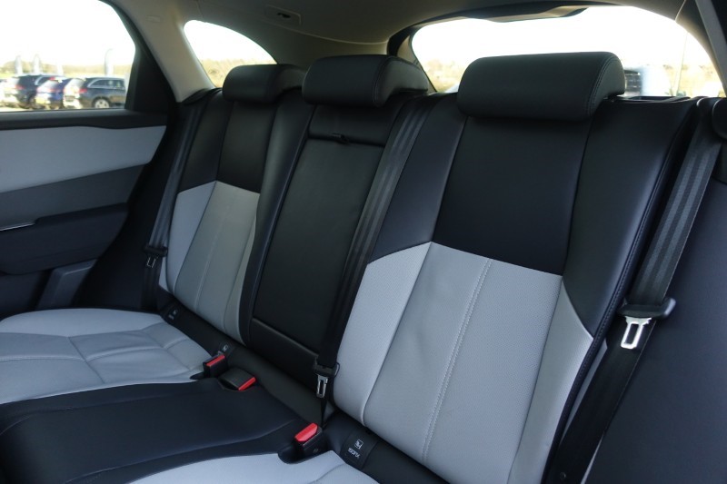 2024 (74) LAND ROVER RANGE ROVER VELAR 2.0 D200 MHEV Dynamic SE 5dr Auto 5134029