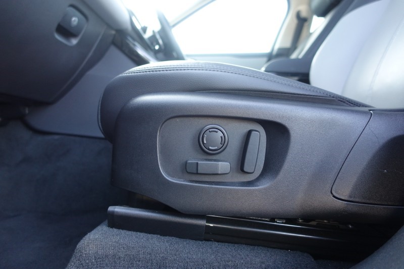 2024 (74) LAND ROVER RANGE ROVER VELAR 2.0 D200 MHEV Dynamic SE 5dr Auto 5134032