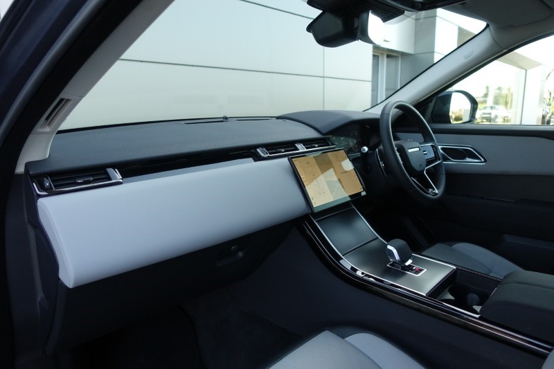 2024 (74) LAND ROVER RANGE ROVER VELAR 2.0 D200 MHEV Dynamic SE 5dr Auto 5134031