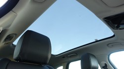 2024 (74) LAND ROVER RANGE ROVER VELAR 2.0 D200 MHEV Dynamic SE 5dr Auto 5134019