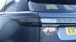 2024 (74) LAND ROVER RANGE ROVER VELAR 2.0 D200 MHEV Dynamic SE 5dr Auto 5133996