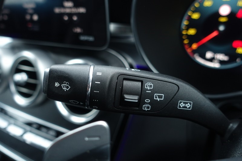 2019 (69) MERCEDES-BENZ GLC 300 4Matic AMG Line Premium 5dr 9G-Tronic 5035686