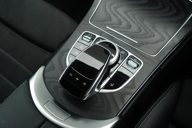 2020 (70) MERCEDES-BENZ C CLASS C200 AMG Line Premium 2dr 9G-Tronic 5034951