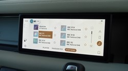 2023 (72) LAND ROVER DEFENDER 3.0 D250 X-Dynamic SE 110 5dr Auto 5062478