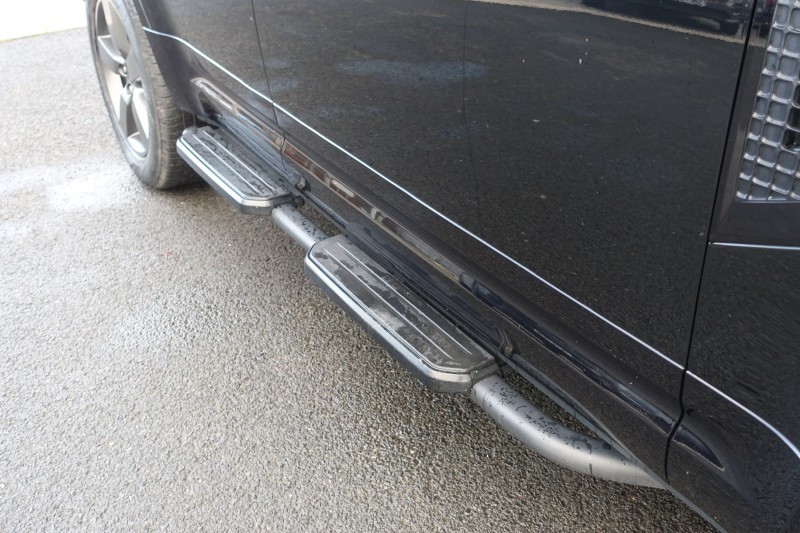 2023 (72) LAND ROVER DEFENDER 3.0 D250 X-Dynamic SE 110 5dr Auto 5062464