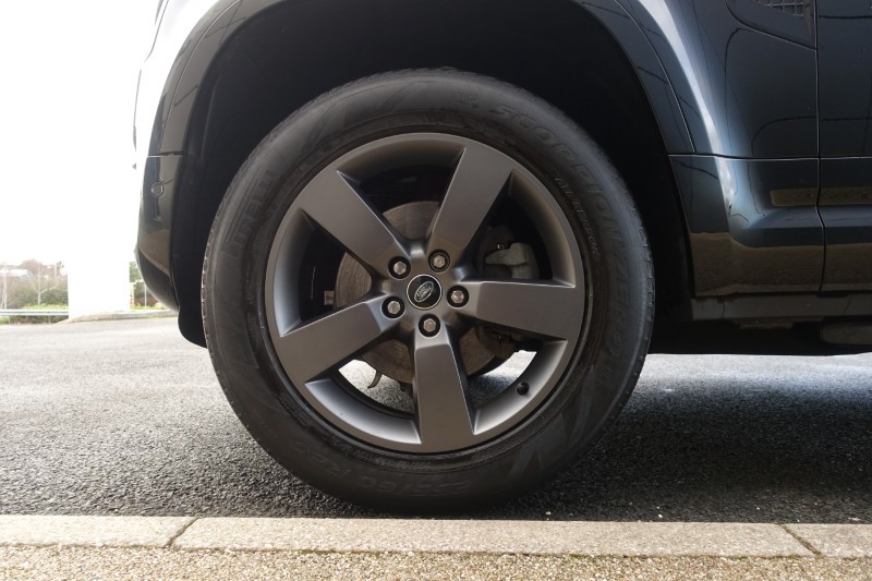 2023 (72) LAND ROVER DEFENDER 3.0 D250 X-Dynamic SE 110 5dr Auto 5062472