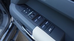 2023 (72) LAND ROVER DEFENDER 3.0 D250 X-Dynamic SE 110 5dr Auto 5062489