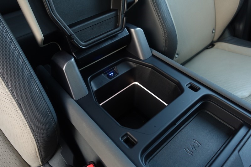 2023 (72) LAND ROVER DEFENDER 3.0 D250 X-Dynamic SE 110 5dr Auto 5062484