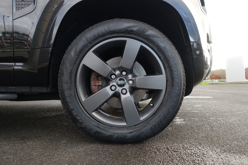 2023 (72) LAND ROVER DEFENDER 3.0 D250 X-Dynamic SE 110 5dr Auto 5062448