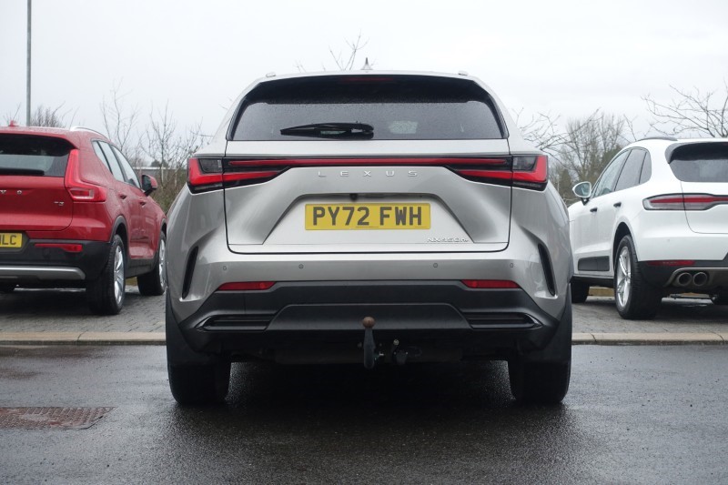 2022 (72) LEXUS NX 450h PLUS 2.5 5dr E-CVT [Premium Pack] 5058047