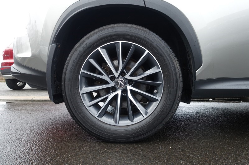 2022 (72) LEXUS NX 450h PLUS 2.5 5dr E-CVT [Premium Pack] 5058064