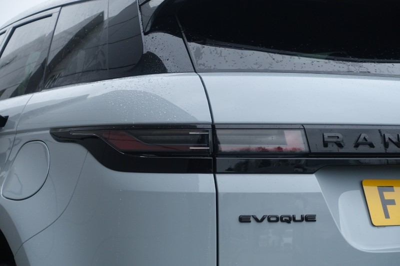 2024 (73) LAND ROVER RANGE ROVER EVOQUE 1.5 P300e Dynamic HSE 5dr Auto 5060735
