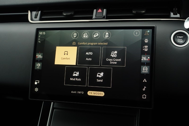 2024 (73) LAND ROVER RANGE ROVER EVOQUE 1.5 P300e Dynamic HSE 5dr Auto 5060762