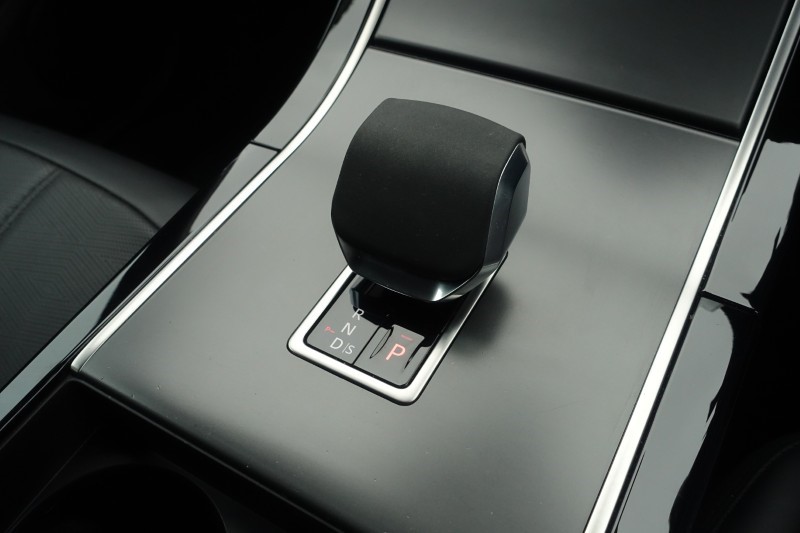 2024 (73) LAND ROVER RANGE ROVER EVOQUE 1.5 P300e Dynamic HSE 5dr Auto 5060729