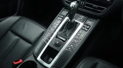 2020 (70) PORSCHE MACAN S 5dr PDK 5034476