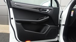 2020 (70) PORSCHE MACAN S 5dr PDK 5034524