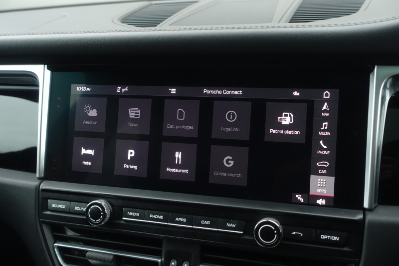 2020 (70) PORSCHE MACAN S 5dr PDK 5034506