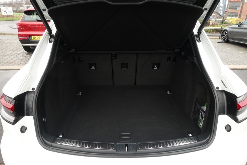 2020 (70) PORSCHE MACAN S 5dr PDK 5034473