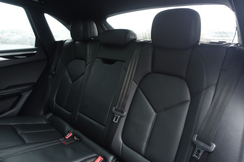 2020 (70) PORSCHE MACAN S 5dr PDK 5034523