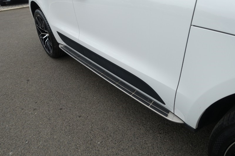 2020 (70) PORSCHE MACAN S 5dr PDK 5090471