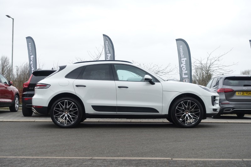 2020 (70) PORSCHE MACAN S 5dr PDK 5090449