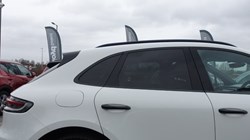 2020 (70) PORSCHE MACAN S 5dr PDK 5090474