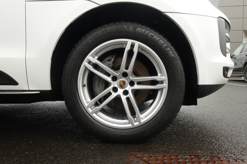 2020 (70) PORSCHE MACAN S 5dr PDK 5034471