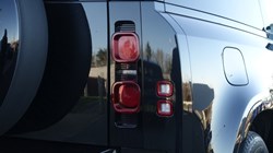 2024 (74) LAND ROVER DEFENDER 3.0 D250 X-Dynamic SE 90 3dr Auto 5129863