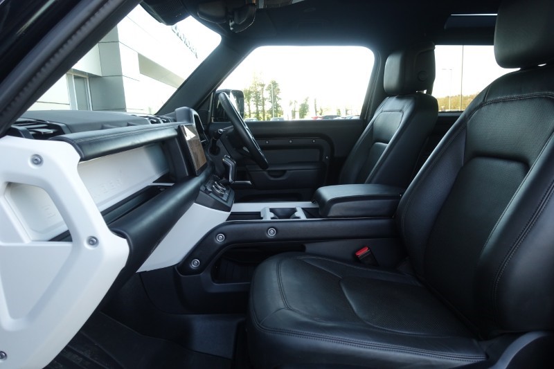 2024 (74) LAND ROVER DEFENDER 3.0 D250 X-Dynamic SE 90 3dr Auto 5129838