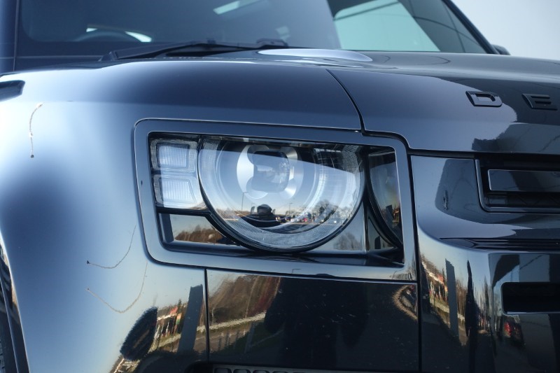 2024 (74) LAND ROVER DEFENDER 3.0 D250 X-Dynamic SE 90 3dr Auto 5129852