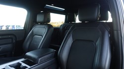 2024 (74) LAND ROVER DEFENDER 3.0 D250 X-Dynamic SE 90 3dr Auto 5129895