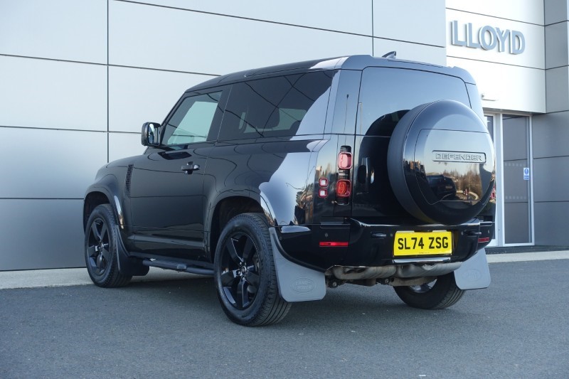 2024 (74) LAND ROVER DEFENDER 3.0 D250 X-Dynamic SE 90 3dr Auto 5129837