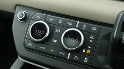 2022 (22) LAND ROVER DEFENDER 3.0 D250 XS Edition 110 5dr Auto 5081337