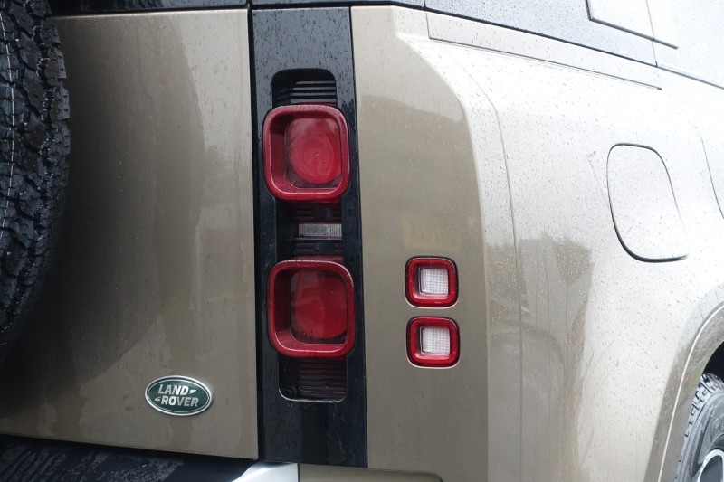 2022 (22) LAND ROVER DEFENDER 3.0 D250 XS Edition 110 5dr Auto 5081314