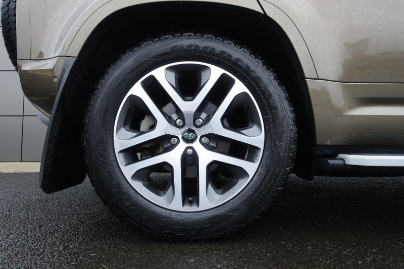 2022 (22) LAND ROVER DEFENDER 3.0 D250 XS Edition 110 5dr Auto 5081312