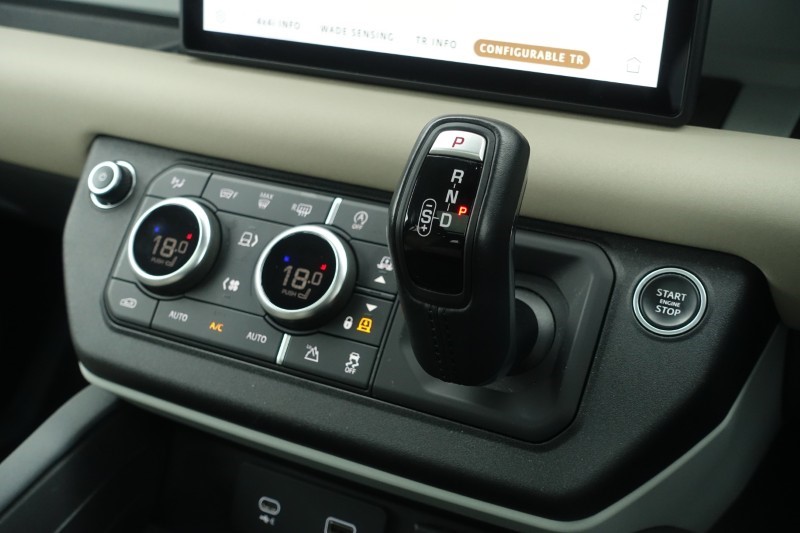 2022 (22) LAND ROVER DEFENDER 3.0 D250 XS Edition 110 5dr Auto 5081298