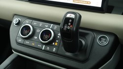 2022 (22) LAND ROVER DEFENDER 3.0 D250 XS Edition 110 5dr Auto 5081298