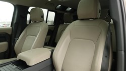 2022 (22) LAND ROVER DEFENDER 3.0 D250 XS Edition 110 5dr Auto 5081356